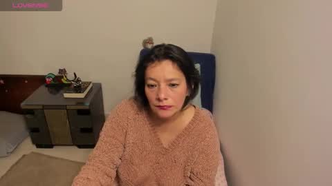 nuit_rose online show from 09.12.25