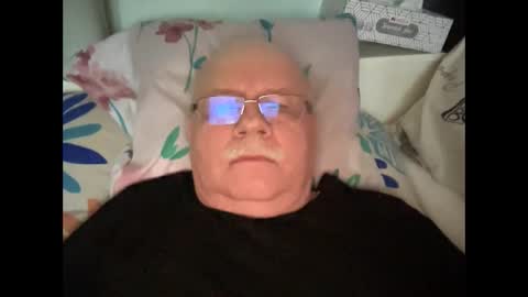 nukiss online show from 01.01.25