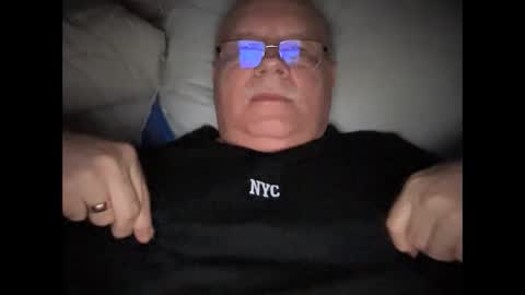 nukiss online show from 01.05.25