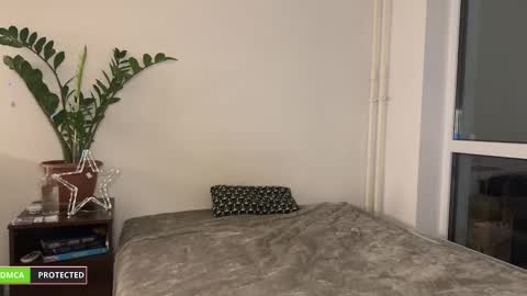 nura_foxx online show from 01.18.25