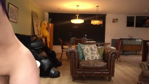 Snapshot of nuryforerogh chatting on 12.25.24 Nury Forero online show from 12.25.24