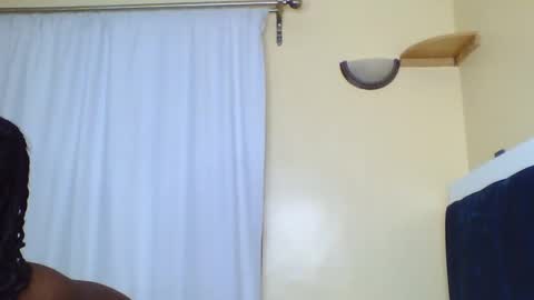 nutgal online show from 10.26.25