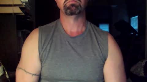 nvrenuff1979 online show from 10.10.25