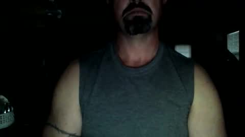 nvrenuff1979 online show from 11.26.25