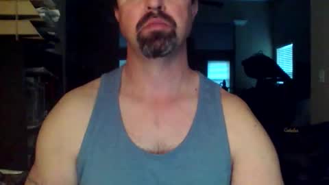 nvrenuff1979 online show from 02.10.26