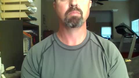 nvrenuff1979 online show from 04.17.26