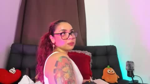 Snapshot of nyalgasai1 chatting on 02.17.25 Nia online show from 02.17.25