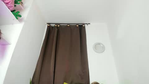 Nia online show from 02.21.26