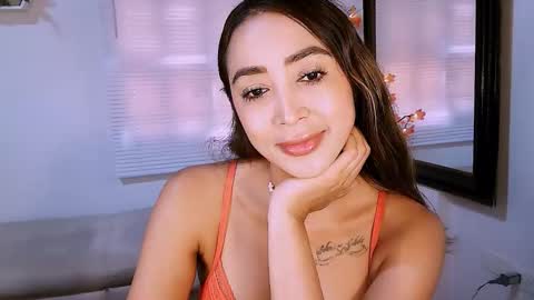 Nycole online show from 12.22.25