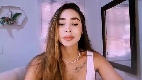 Nycole online show from 02.12.26