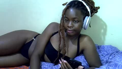 Snapshot of nyla_shal chatting on 06.18.26 Shalvin online show from 06.18.26
