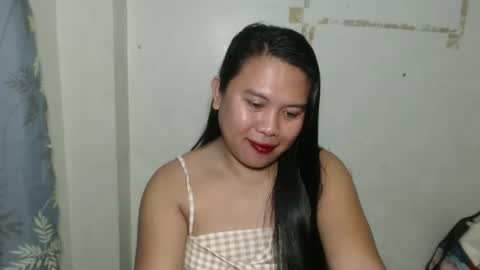 Snapshot of nylecummer chatting on 11.30.25 nylecummer online show from 11.30.25