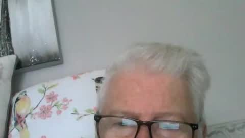 stockings  suspenders mad online show from 09.18.25