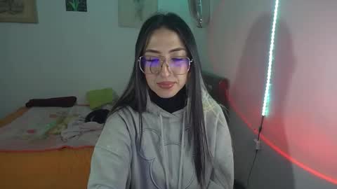 Snapshot of nymph_frida chatting on 02.03.26 Frida online show from 02.03.26