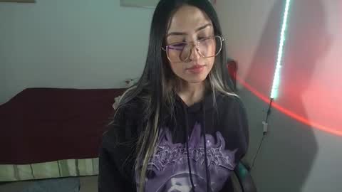 Snapshot of nymph_frida chatting on 03.02.26 Frida online show from 03.02.26