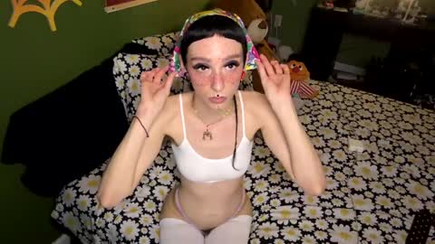 Nymphaea online show from 02.19.25