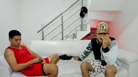 nympho_nathy_sophi online show from 12.18.24