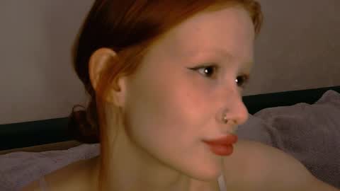Snapshot of nyra_thira chatting on 05.08.26 nyra_thira online show from 05.08.26