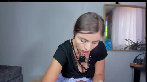 Laura nyu online show from 07.03.26