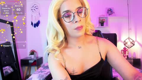 Snapshot of nyx__blackwood chatting on 01.20.25 nyx__blackwood online show from 01.20.25