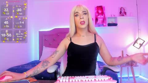 Snapshot of nyx__blackwood chatting on 03.04.25 nyx__blackwood online show from 03.04.25