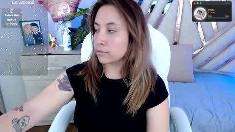 Snapshot of nyx_andria chatting on 09.23.25 Alex . online show from 09.23.25