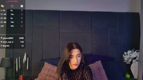nyxie_love online show from 06.25.26