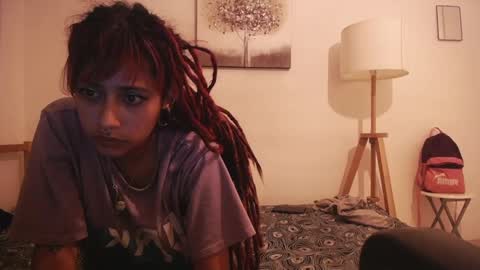 Snapshot of nyxxx_rouge chatting on 01.24.25 nyxxx_rouge online show from 01.24.25