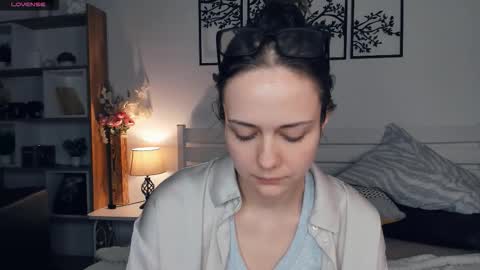 Elis online show from 02.16.26