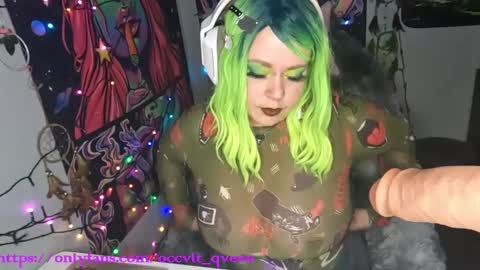 occvlt qveen online show from 02.05.25