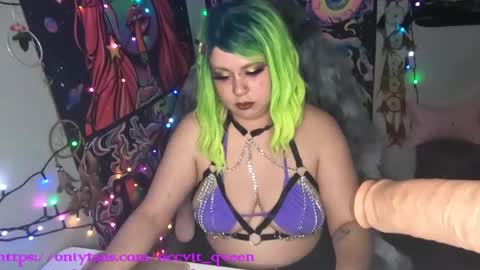 occvlt qveen online show from 03.01.25