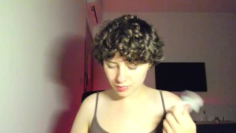 Evie online show from 02.22.26