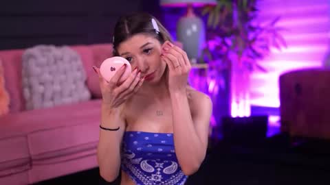 Odette online show from 02.12.26