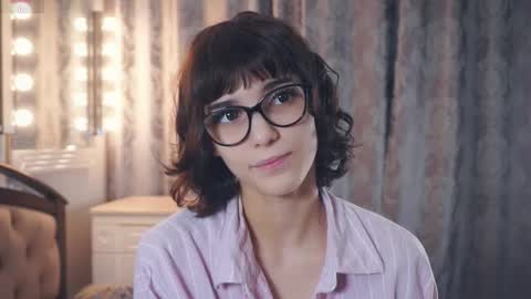 Thea online show from 01.14.26