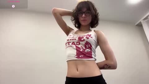 Snapshot of odettehatt chatting on 03.02.26 Thea online show from 03.02.26