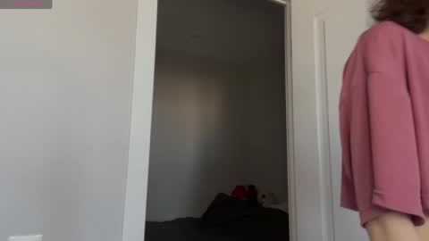 Snapshot of odettehatt chatting on 04.01.26 Thea online show from 04.01.26