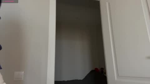 Snapshot of odettehatt chatting on 04.05.26 Thea online show from 04.05.26