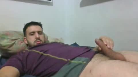 Snapshot of of_king6 chatting on 12.04.25 the king online show from 12.04.25