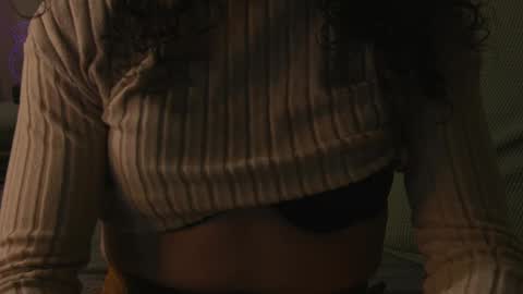 Offelie online show from 11.04.25