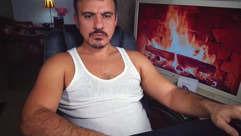 Snapshot of officeman7 chatting on 12.08.24 officeman7 online show from 12.08.24