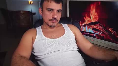 Snapshot of officeman7 chatting on 02.11.25 officeman7 online show from 02.11.25