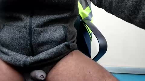 officeslutx69 online show from 06.30.26