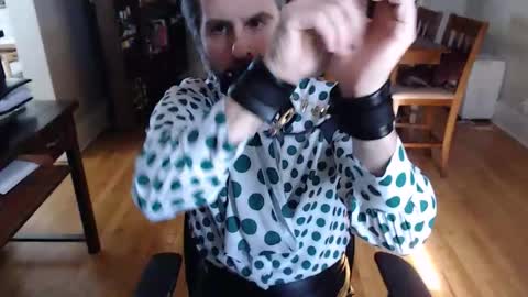 officetest101 online show from 02.18.26