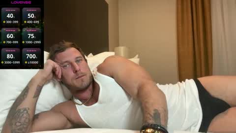 Snapshot of officialkanehart chatting on 03.03.26 officialkanehart online show from 03.03.26