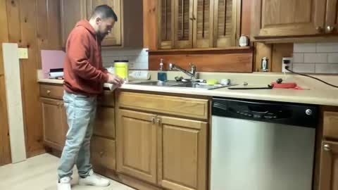 Snapshot of ofthatguy chatting on 10.21.25 ofthatguy online show from 10.21.25