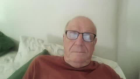 Snapshot of oggi95 chatting on 06.29.26 oggi95 online show from 06.29.26