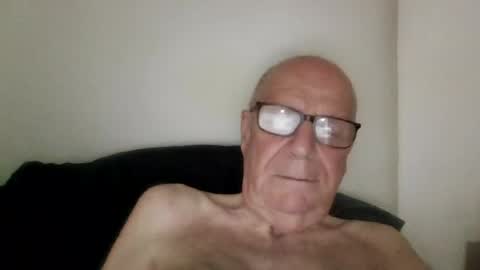 Snapshot of oggi95 chatting on 07.17.26 oggi95 online show from 07.17.26