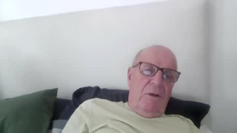 Snapshot of oggi95 chatting on 07.20.26 oggi95 online show from 07.20.26