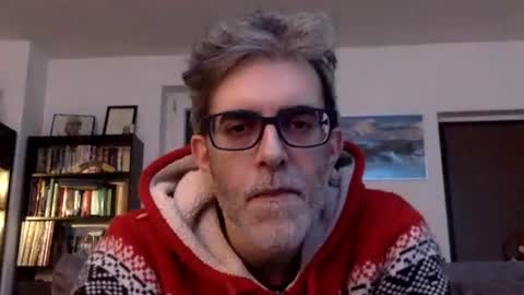 Snapshot of oggs48 chatting on 02.13.25 oggs48 online show from 02.13.25