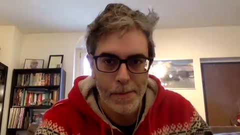 Snapshot of oggs48 chatting on 02.18.25 oggs48 online show from 02.18.25